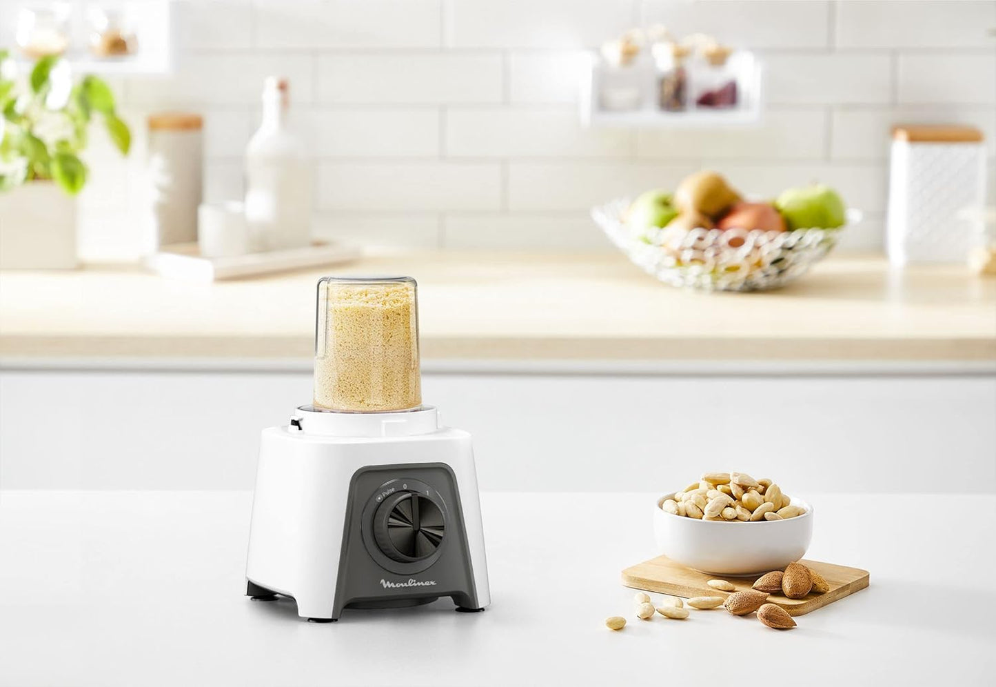 خلاط مولينكس بلينديو مع ملحقاته 1.5لتر 450واط أبيض LM2C3126 6224008208457