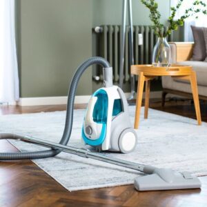 Vacuums & Floor Care